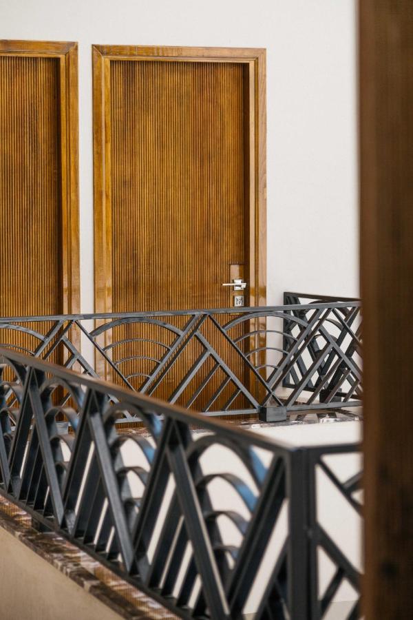 77 By Riad Club Marrakesh Extérieur photo